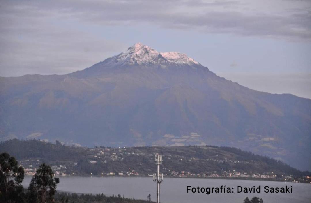 Hospedaje Wiruyana Cotacachi Buitenkant foto
