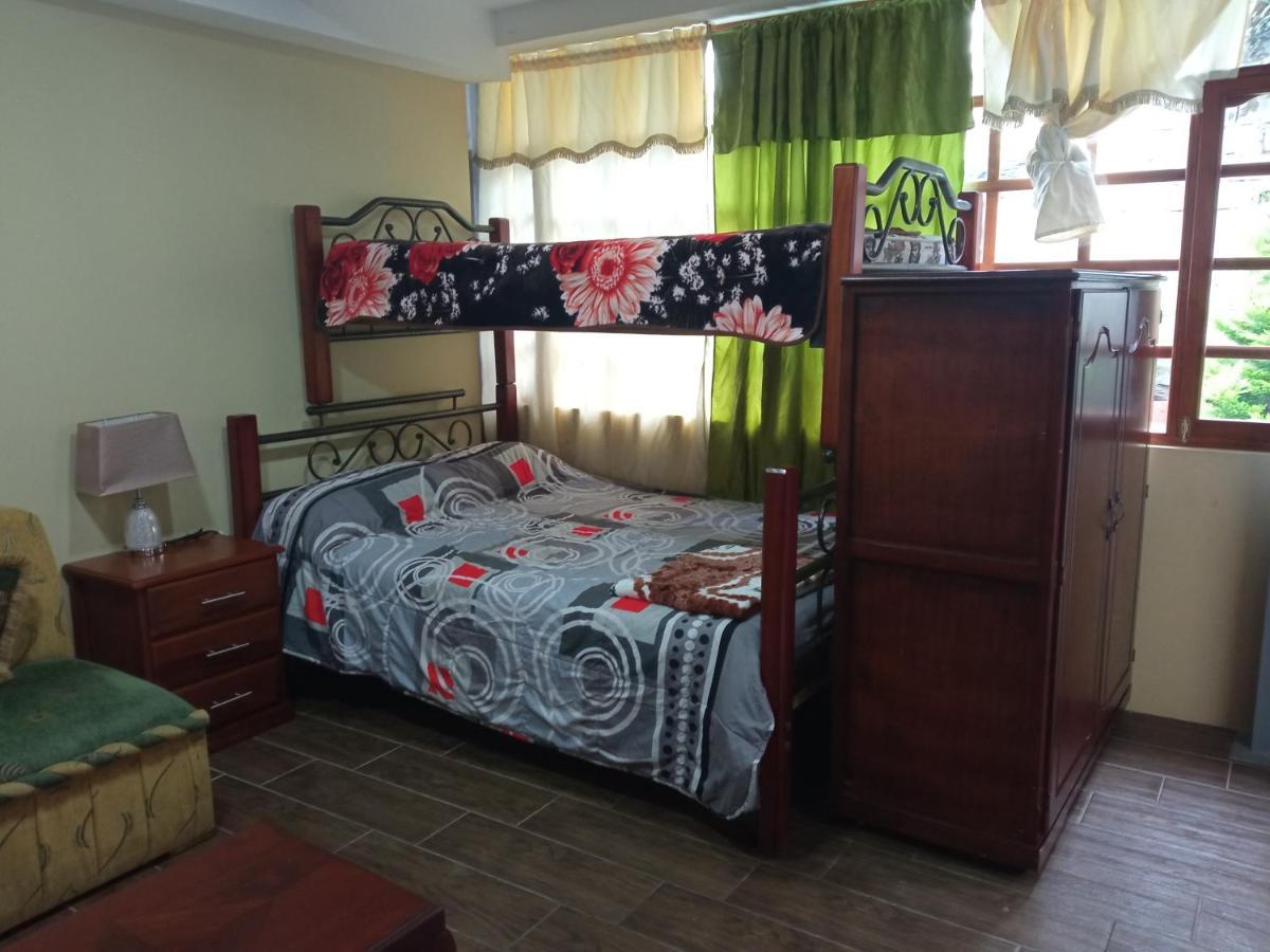 Hospedaje Wiruyana Cotacachi Buitenkant foto